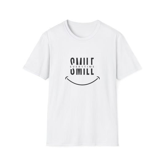 T-shirt personnalisé Smile EverytimeCe T-shirt respire la positivité avec le design personnalisé « sourire à chaque fois », encourageant le porteur à toujours sourire. Fabriquée à partir de coton doux nullT-ShirtPrintifylakaycollection
